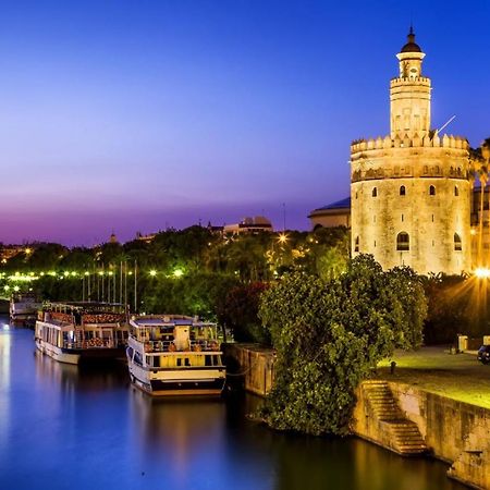 Piso Sevilla Gelves Eksteriør billede